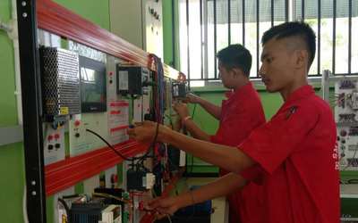 SMK Muhammadiyah Batam Raih Dua Program Unggulan Kemendikbud